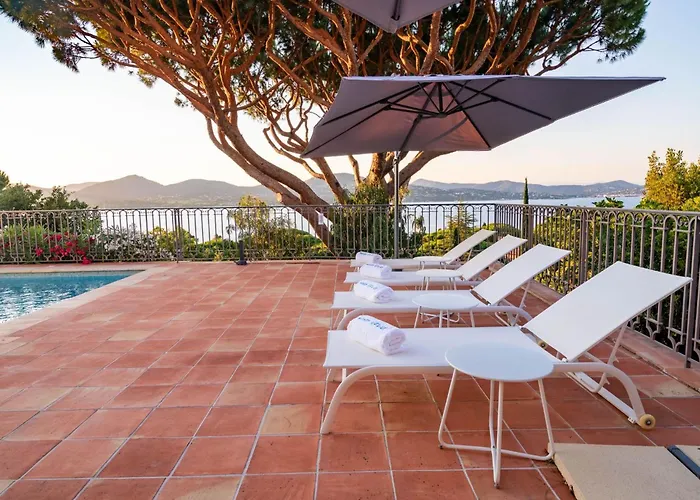 Marguerite Mit Eigenem Garten Und Terrasse By Interhome * Saint-Tropez