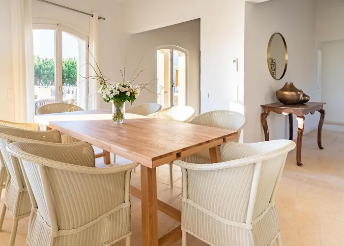 Holiday home Marguerite Mit Eigenem Garten Und Terrasse By Interhome *