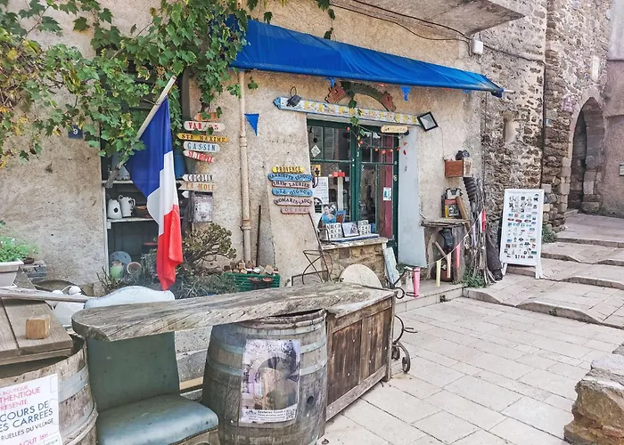 Marguerite Mit Eigenem Garten Und Terrasse By Interhome * Saint-Tropez